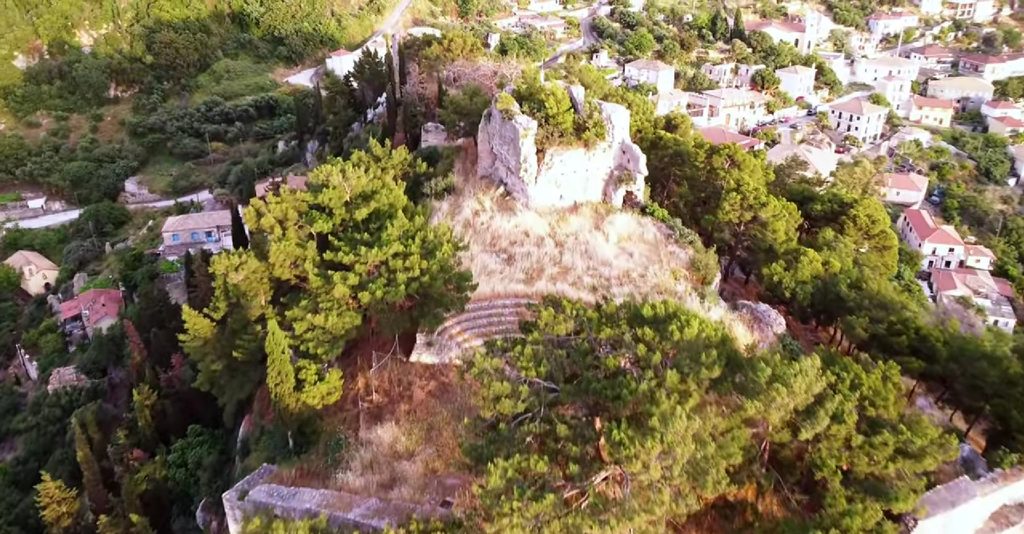 Aerial view of the ruins of Kyparissia Castle