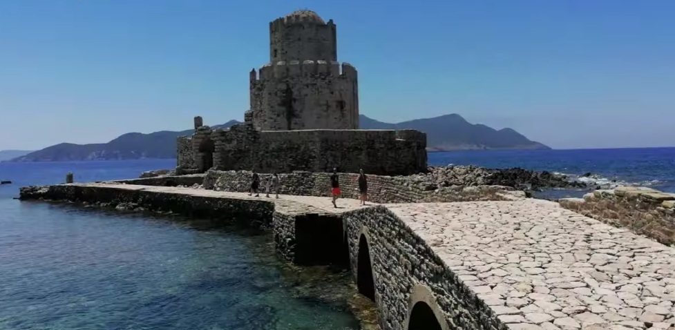 Bourtzi and the seaside castle of Methoni