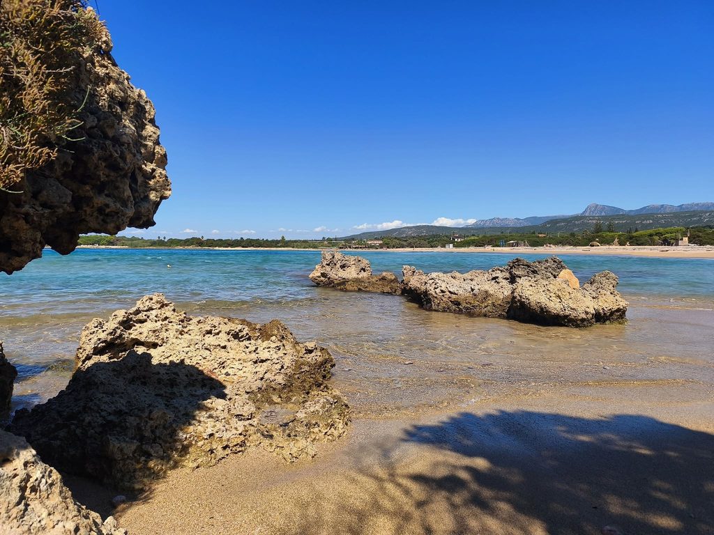Rocky section of Lagouvardos Beach